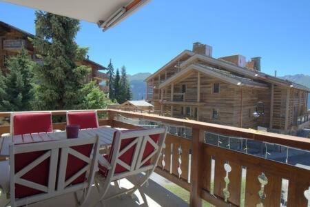 Apartment Ski-in, Chalet-style Appt - 1 Min Walk To Lift Verbier