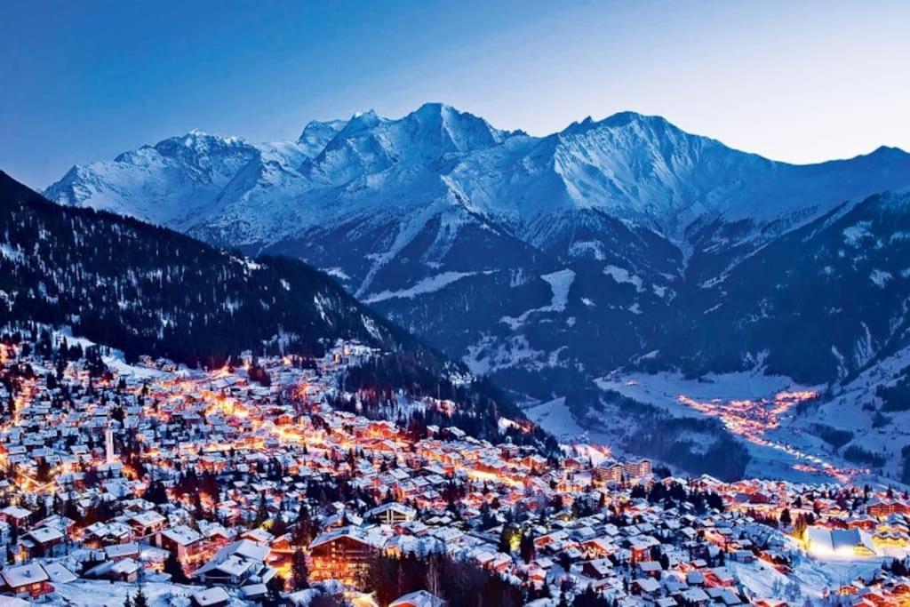 Ski-in, Chalet-style Appt - 1 Min Walk To Lift Apartment *