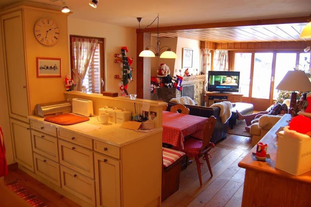 Ski-in, Chalet-style Appt - 1 Min Walk To Lift Apartment Verbier